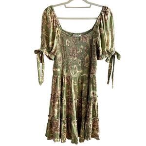 Aguabendita for Target Smocked Floral Tiered Women's Dress Green Size M